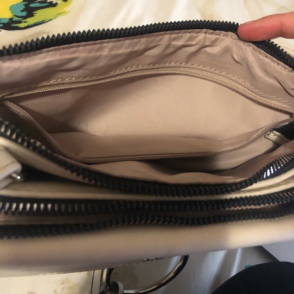 Hand bag - Picture 3 of 6